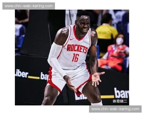 迈克尔-基恩上月因拽发染红 泰特类似动作却未受处罚